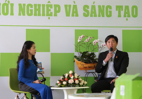 Anh Phan Thanh Sang chia sẻ kinh nghiệm khởi nghiệp trong talkshow Con đường khởi nghiệp